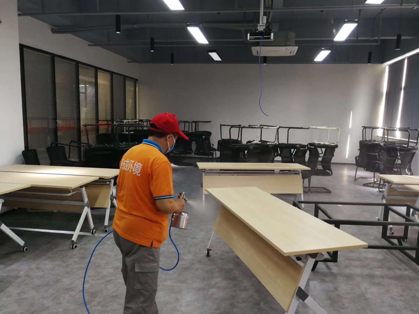 辦公家具甲醛治理